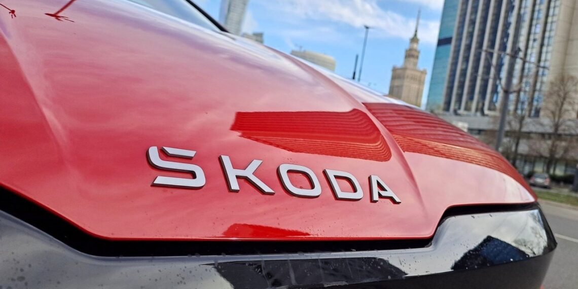 Lenkai pametė galvas dėl šių „Škoda“ modelių – sužinok, kuriuos perka labiausiai