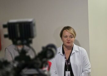 Lietuvės žindančios mamos šokiruotos: specialistai atskleidė tai, ko niekas garsiai nesako