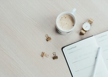 Metai be rezoliucijų: psichologai atskleidė, kodėl nuoseklūs pokyčiai veikia geriau ir ilgiau