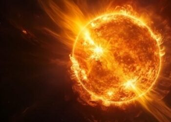 Milžiniška Saulės plazmos banga skrieja į Žemę: laukiama smūgio per artimiausias 24 valandas