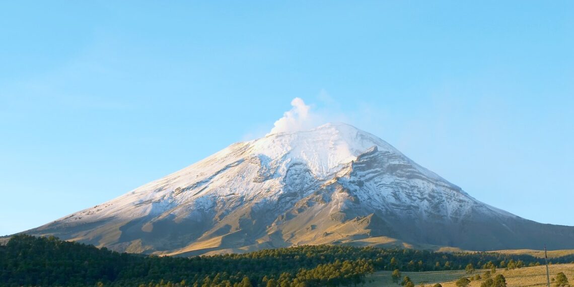 Mirtina bomba po Meksika: mokslininkai atskleidė Popokatepetlio gelmes – pavojus milijonams