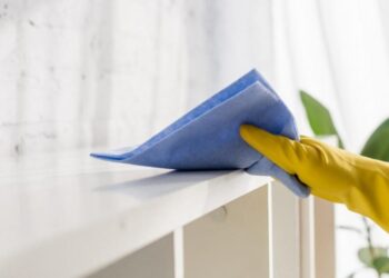 Mokslininkai atskleidė šokiruojančią tiesą: kiek iš tikrųjų gyvena virusai ant daiktų?