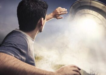 Mokslininkai atskleidė stulbinančią tiesą: kaip žmonija iš tikrųjų bendraus su ateiviais gavus signalą