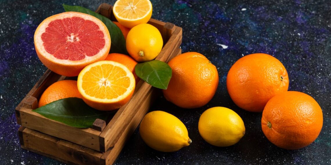 Mokslininkai įvardijo naudingiausią citrusinį vaisių: šokiruojanti tiesa apie jūsų mitybą