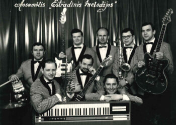 Nauja Kauno muziejaus ekspozicija atskleidžia šokiruojančią estrados scenos pusę, slėptą nuo žiūrovų