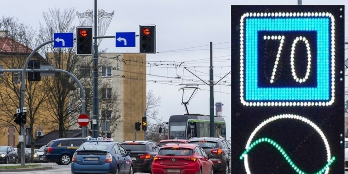 Naujas kelio ženklas su „žaliąja banga“: vairuotojai alpsta iš džiaugsmo, bet Lietuvoje jo nematyti