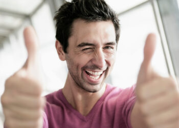 Naujas tyrimas atskleidė šokiruojančią tiesą: vyrų penio dydis evoliucionavo dėl 2 priežasčių