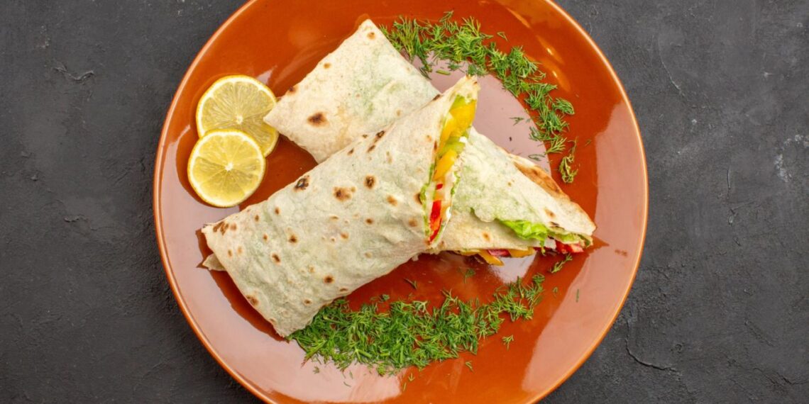 Neįtikėtina užkanda iš lavašo: atrodo lyg iš brangaus restorano, o pagaminama per kelias minutes