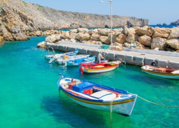 Nerealus šansas: pasakiška Graikijos sala siūlo net 18 000 € visiems, kurie išdrįs persikelti gyventi