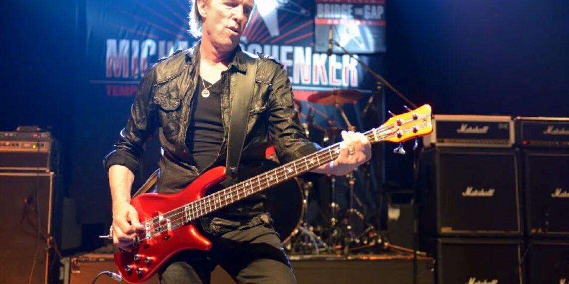 Netektis roko pasaulyje: netikėtai mirė legendinės grupės „Scorpions“ buvęs bosistas