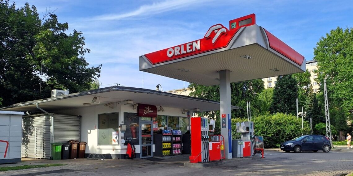 Nuo 2026‑ųjų Orlen smogia verslui: dingsta popierinės sąskaitos, liks tik vienas kelias