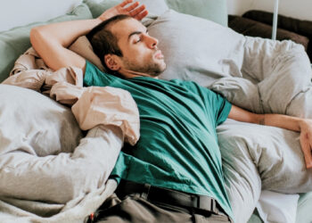 Nustebsi: ši kasdienė sėdėjimo rūšis siejama su geresne atmintimi ir aštresniu protu