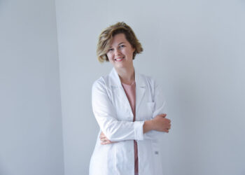 Oftalmologė perspėja: neryškus vaizdas gali būti ne nuovargis, o pirmas rimtos akių ligos ženklas