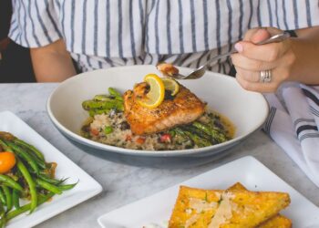 Per mėnesį lengvai numesk kelis kilogramus be griežtų dietų: gydytojai atskleidė stebinantį triuką