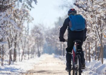 Po ilgos pertraukos grįžo į sportą: gydytojas perspėja, ką išduoda raumenų skausmas