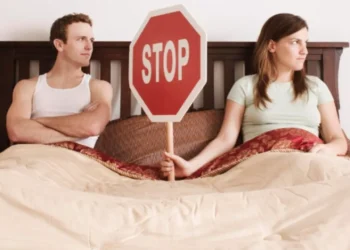 Prancūzija panaikina „santuokinę pareigą“: ekspertai įspėja apie vestuvių eros pabaigą