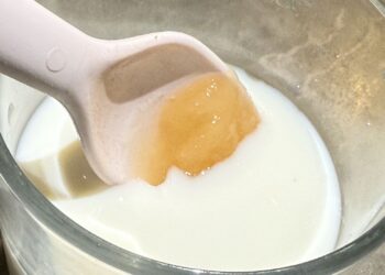 Przed snem wypij ten napój, a zaśniesz jak dziecko – lekarze zdradzają zaskakujące efekty