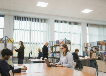 Revoliucija verslui ir darbuotojams: VILNIUS TECH atverta e. mokymosi platforma jau keičia taisykles