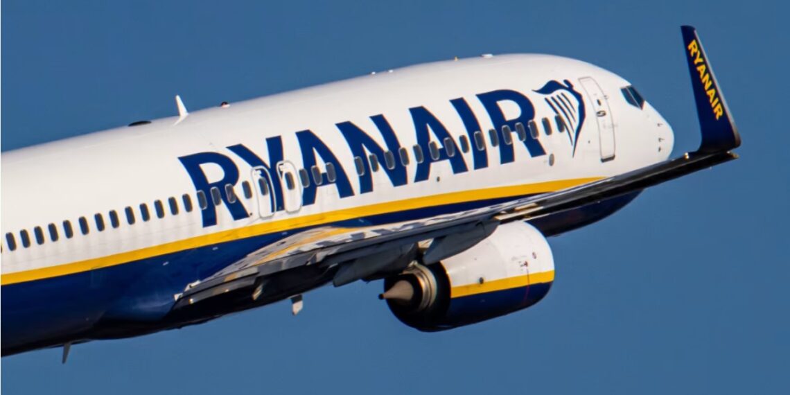 Ryanair šokas keliautojams: netikėtai nutraukiama dešimtys skrydžių krypčių po visą Europą