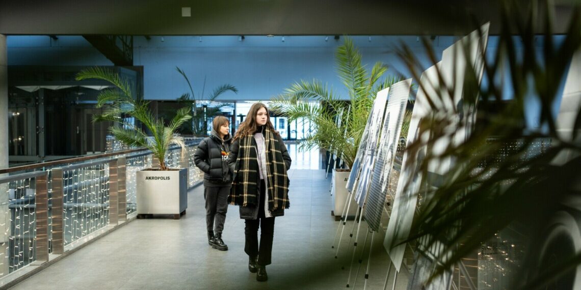 Sausį Kauno „Akropolyje“ atsidaro netikėta KTU paroda: ką apie jaunimą byloja miesto architektūra?