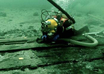 Sensacija Skandinavijoje: rastas milžiniškas viduramžių laivas iš Lenkijos medienos – atskleista jo paslaptis