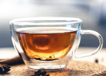 Ši žiemos prieskonė pranoksta imbierą ir gvazdikėlius: gydytojai ragina išbandyti dabar