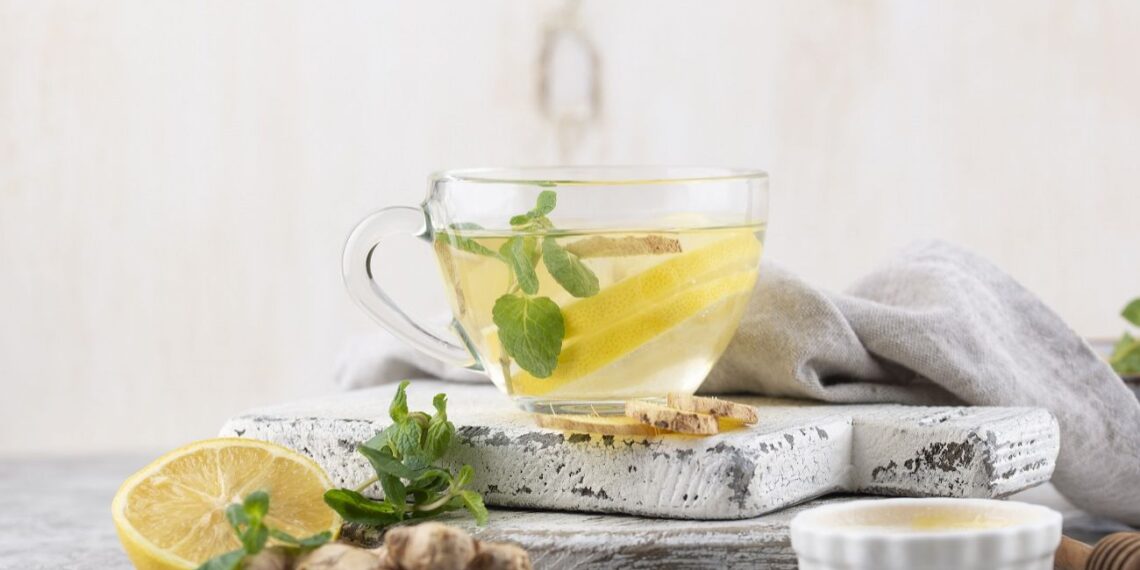 Šis stebuklingas arbatos gėrimas akimirksniu atgaivins po švenčių: ne juoda ir ne žalia arbata