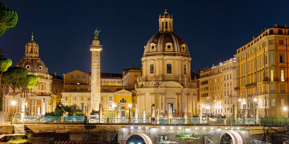 Skandalas: paaiškėjo, kurie miestai 2026-aisiais taps karščiausiomis naktinio turizmo sostinėmis