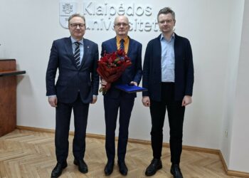 Šlovė Baltijos mokslo žvaigždei: lietuvis archeologas Vasiliauskas šturmu tepa Latvijos akademiją