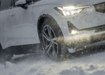 Sniegas + automatas: viena klaida žiemą gali sudeginti pavarų dėžę, štai ką nutyli meistrai