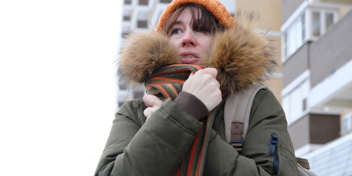 Sniego ir ledo spąstai artėja: sužinok, kaip neperšalti ir išgelbėti gyvybes per speigus