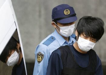 Šokas Japonijoje: Abe žudikui skirta kalėjimo iki gyvos galvos bausmė – štai kas paaiškėjo