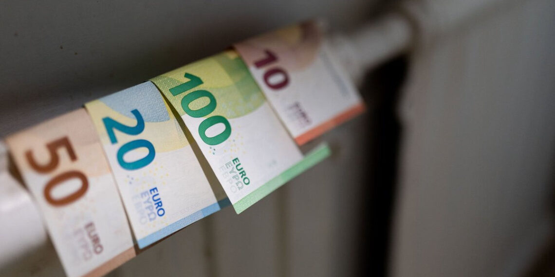 Šokas Lietuvoje: jau sausį šildymas gali pabrangti net 80% – ekspertai įspėja lietuvius