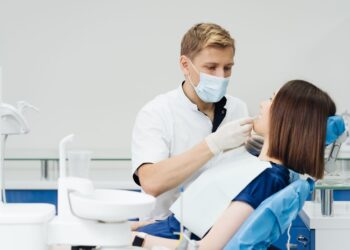 Šokiruojanti tiesa apie dantų plombas: stomatologai atskleidė, kada jos genda ir kodėl reikia keisti