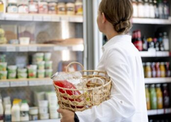 Šokiruojanti tiesa: kaip kasdien ryjate cukrų net vengdami saldumynų – ką slepia etiketės?