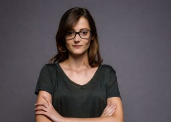 Kodėl šuo, laikomas tik kieme, kenčia: faktai, kurie griauna „tobulo augintinio“ įsivaizdavimą