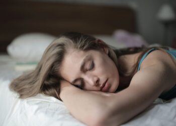 Šokiruojantis daktaro atradimas: būtent tiek miegant ženkliai išauga ankstyvos mirties rizika