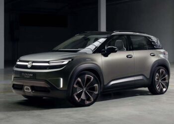 Šokiruojantis šuolis: VW Group 2025-aisiais vos per metus parduoda beveik MILIJONĄ elektromobilių