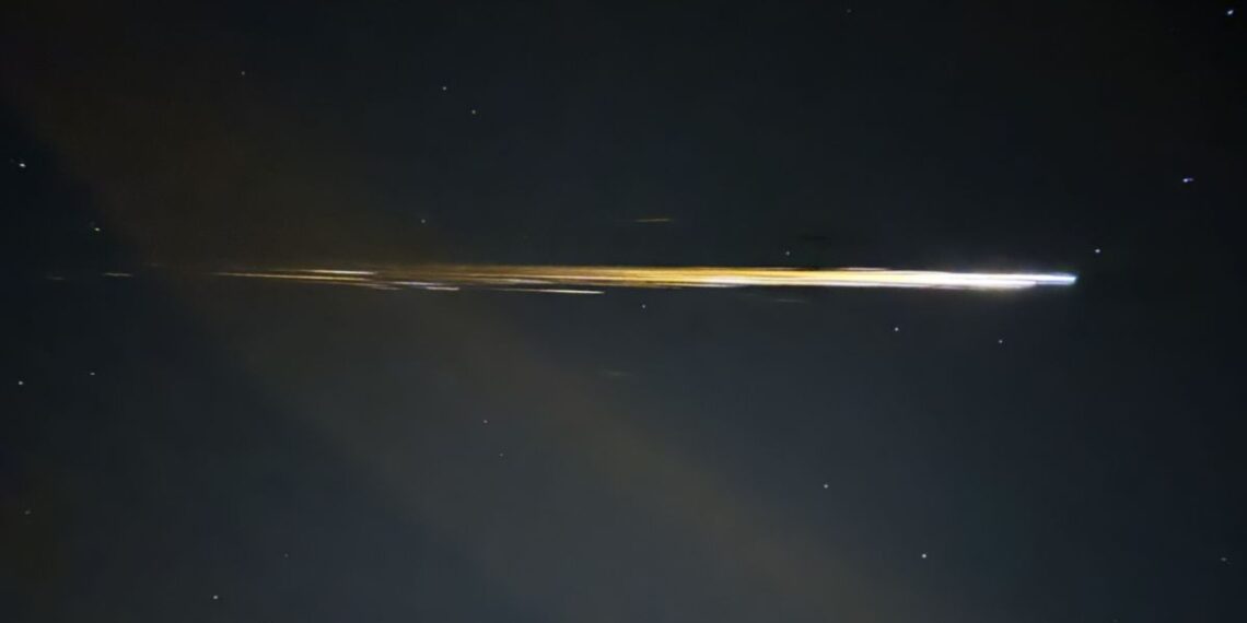 Sprogstantis kosminis šlamštas virš mūsų galvų: žemės drebėjimo jutikliai fiksuoja sukrečiančius garsus