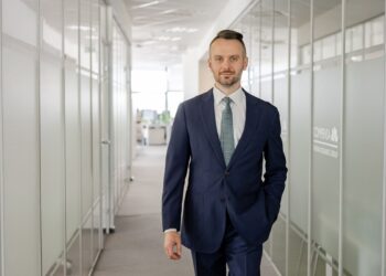 Stiprus snygis parklupdė Lietuvą: draudikai perspėja dėl milžiniškų nuostolių – kaip apsisaugoti?