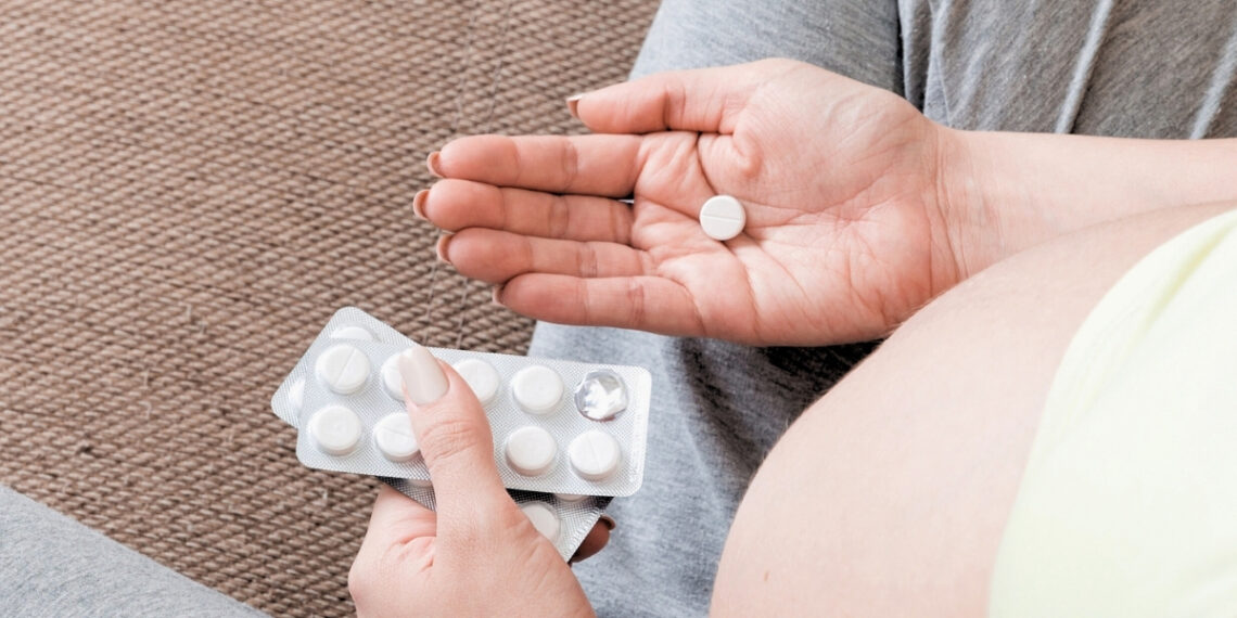 Stulbinanti išvada: milžiniškas tyrimas paneigė ryšį tarp paracetamolio vartojimo ir autizmo