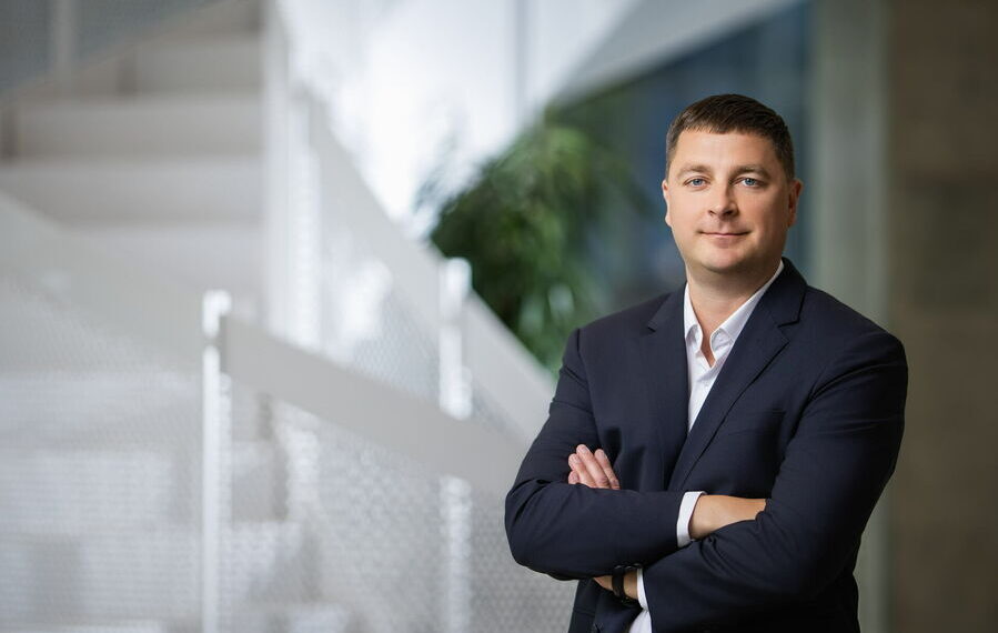 Taupymo spąstai krentančių palūkanų laikais: kaip dabar užsifiksuoti iki 3,3 proc. grąžą?