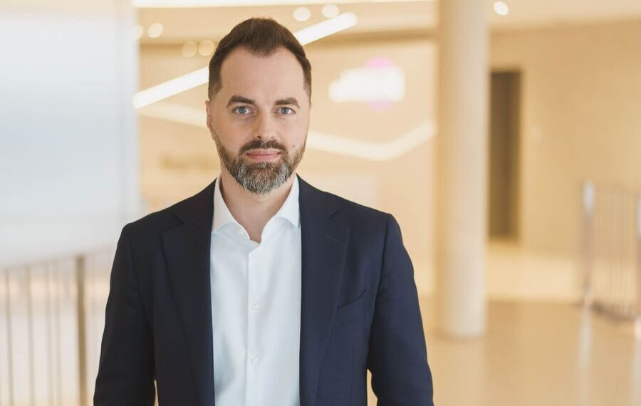 Technologijos sparčiai tobulėja, tačiau lietuviai internete vis dar pasimeta: atskleisti nerimą keliantys duomenys