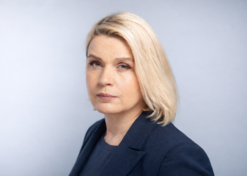 Telefonus atėmusi mokyklos vadovė prabilo: kas nutiko mokiniams ir mokytojams po eksperimento?