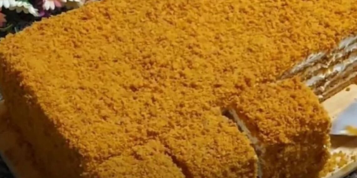 Tinginių medaus tortas be vargo: naminis desertas, kuris pavergia širdis