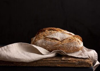 Tinginių stebuklas: naminė duona be jokio minkymo – net naujokams pavyksta iš pirmo karto