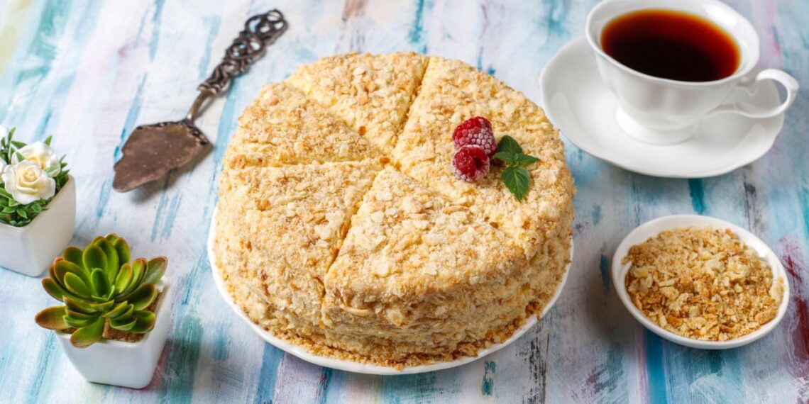 Tingus Napoleono tortas be jokio kepimo vos per 15 min: konditerio triukai, kurių niekas nesako