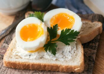 Tobuli kiaušiniai per kelias minutes: nereikia nei puodo, nei laikmačio – triukas stebina