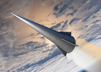 Ukrainos žvalgyba atskleidė paslaptį: paaiškėjo, kiek naujųjų „Oresznikų“ turi Putinas