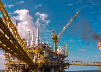 USA taikosi į Venesuelos juodąjį auksą: ar Trumpo „gelbėjimas“ tėra naftos grobimo planas?